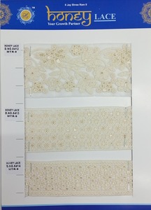 ลูกไม้ปักลายดอกไม้สีดำหรูหราที่มีรายละเอียดที่ซับซ้อนเหมาะสำหรับการสร้างชุดเจ้าสาวที่มีความซับซ้อนสวมใส่ตอนเย็น - Product Image 5