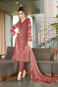 Designer pakistanais nouvelle collection costume indien et pakistanais brodé en georgette pure avec Dupatta et Pent - Product Image 3