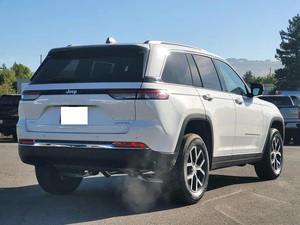 JEEP GRAND CHEROKEE LIMITED 2025 USADO, Volante a la Izquierda/Derecha - Product Image 2