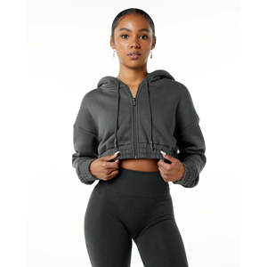 Venta al por mayor de Sudadera con capucha recortada con hombros caídos para mujer de color personalizado de moda suéter de punto bolsillo frontal lavado ácido Tie Dye invierno - Product Image 1