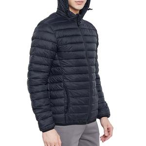 Chaqueta de Invierno Aislada para Hombre OEM, Ofrece Máxima Calidez para Actividades al Aire Libre, Chaqueta Acolchada con Capucha de Estilo Urbano - Product Image 1