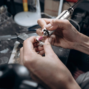 Boasta SR - Eje Flexible Colgante de 230 W y 18000 rpm con Control de Pedal, Pieza de Mano de 0-6 mm para Pulir, Esmerilar y Grabar Joyas - Product Image 2