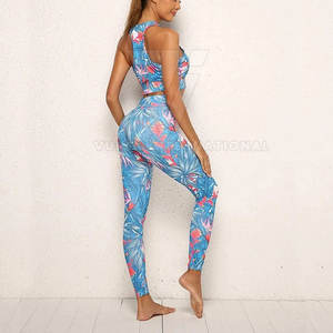 Juego de yoga para mujer más vendido con color personalizado y características de patrón sólido Logotipo frontal MOQ bajo y precio al por mayor - Product Image 4