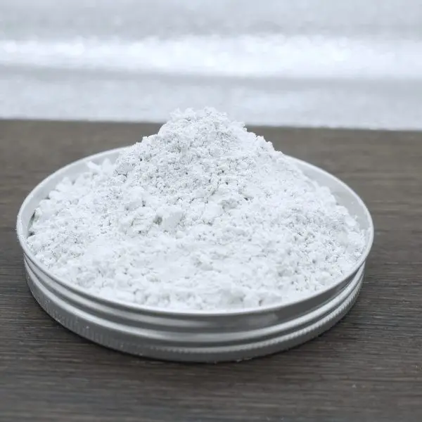 베트남 제조 업체 탄산 칼슘 분말 CaCO3 백색도 99% 필러 마스터 배치 PVC 파이프 케이블 코팅을위한 고품질 사용