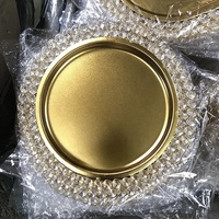 Assiette de présentation moderne en fer doré brillant, peinte à la main, avec design personnalisable et logo sur mesure, disponible toute l'année