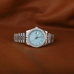 Reloj de Pulsera de Alta Calidad con Bisel Personalizado, con Esfera Azul Claro, Estilo Hip Hop, con Diamantes Moissanite - Product Image 1