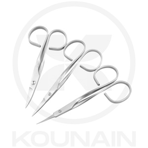 กรรไกรตัดหนังกำพร้าสแตนเลสสตีลขนาด 9.0 ซม. ยี่ห้อ KOUNAIN สำหรับมือขวา คุณภาพระดับมืออาชีพ ผลิตตามสั่ง แข็งแรง ทนทาน ตัดตรงคม - Product Image 2