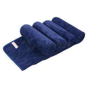 Toalla de Gimnasio Compacta y Fácil de Transportar para Bolsa Deportiva, Senderismo, Entrenamiento y Uso al Aire Libre - Product Image 1