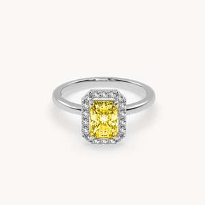 Bague de fiançailles Lucian en or 14 carats avec diamant de laboratoire - Product Image 1