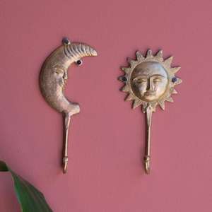 Tendances de la décoration intérieure : Crochets muraux en laiton antique avec des designs élégants et modernes, crochets muraux en laiton sur mesure - Product Image 1