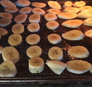 Chips de plátano crujientes de Vietnam 100% servicio OEM ODM de bocadillo saludable natural disponible - Product Image 2