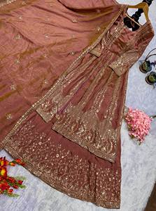 LANZAMIENTO DE LA COLECCIÓN RADHE EXPORT, VESTIDO DE FIESTA DE DISEÑADOR, CEUNCHI, VESTIDO LARGO DE SEDA CRUZADA, LEHENGA DUPATTA, TRABAJO DE BORDADO, INDIO/PAKISTANÍ - Product Image 6
