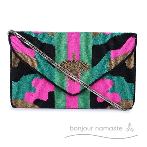 Pochette Ricamata a Mano con Ape in Perline Nere su Verde |   Borsa da Sera Artigianale di Lusso Vintage da Donna |   Borsa di Moda all'Ingrosso di Boutique - Product Image 5