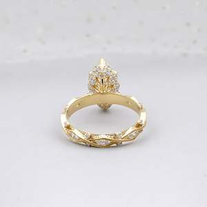 Anillo de Compromiso Vintage con Certificado IGI, Corte Marquesa, 6 Puntas, con Diamantes y Piedras Laterales, Joyería Geométrica Romántica de Platino - Product Image 4