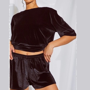 Ensemble deux pièces respirant vêtements en coton chemise molletonnée en velours hauts courts ensemble jumeau de survêtement en velours vente en gros OEM ODM - Product Image 1