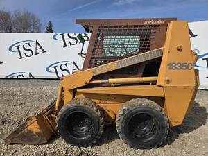 Chargeuse compacte sur chenilles Case 1835C : Chargeuse compacte haute performance pour applications lourdes - Product Image 3