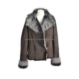 Abrigo de Piel de Oveja Marrón para Mujer, Modelo 2026, Venta Caliente OEM, 100% Alta Calidad, Tallas Grandes, MOQ Bajo, Abrigos de Moda de Invierno - Product Image 1