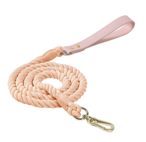 Correa para Perro Hecha a Mano con Cuerda de Algodón Arcoíris y Cuero, Elegante Juego de Correa Trenzada para Mascotas, Cuerda Resistente para Pasear Perros - Product Image 2