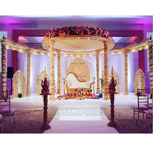 Elegante Mandap de Madera de Teca Tallado a Mano para Bodas - Magnífico y Glorioso Accesorio Decorativo para Bodas Hindúes con Fácil Montaje - Product Image 2