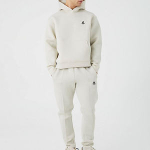 Venta caliente primavera otoño Joggers trajes deportes gimnasio más tamaño diseño logotipo personalizado transpirable chándal conjuntos hombres Conjunto 2 piezas - Product Image 1