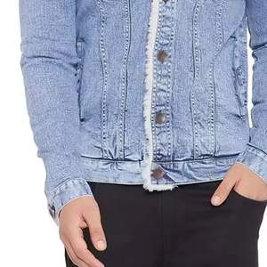 แจ็กเก็ตผ้ายีนส์สำหรับฤดูหนาวของผู้ชายแจ็กเก็ตผ้าเดนิมสไตล์ปกติขนาดปกติ - Product Image 4