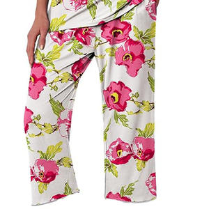 Conjunto de pijama de manga corta con estampado floral para mujer, ropa de dormir de algodón suave con Bolsillos y logotipo personalizado - Product Image 3