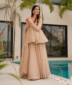 ชุดลำลองผู้ชายแบบสองชิ้น ผ้าโพลีเอสเตอร์ แห้งเร็ว ทรงหลวม ลายทางสไตล์แอฟริกัน สำหรับฤดูใบไม้ร่วง - Product Image 1