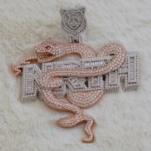 Colgante de letra personalizable chapado en oro amarillo de 14 quilates con estilo HipHop de moissanita Real redondo de 4 quilates para hombres - Product Image 1