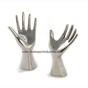 Nueva escultura de mano de Metal decorativa con acabado plateado para sala de estar y decoración de mesa de oficina escultura de lujo - Product Image 1