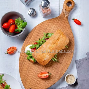 Planche à découper en bois gravée sur mesure planche à fromage polie Design personnalisé pour l'anniversaire Noël Artisanat naturel - Product Image 3