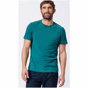 Camiseta de Manga Corta Unisex de Alta Calidad, 250 g/m², 100 % Algodón, Cuello Redondo, Informal, con Impresión de Logotipo Personalizado, Venta al por Mayor de Fábrica para Hombre y Mujer - Product Image 5