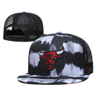 Gorra de béisbol deportiva de malla de 5 paneles personalizada al por mayor con bordado 3D de tela vaquera, diseño ajustable para las cuatro estaciones, uso en exteriores