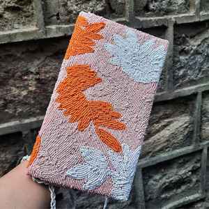 Bolso hecho a mano con cuentas de cristal multicolor, bolso de mano informal de mano, artesanía india, Color personalizado, estilo Baguette MS - Product Image 3