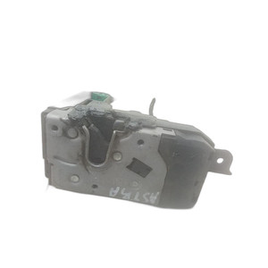 SERRURE AVANT DROITE OPEL Astra H Berline 2ème série 13210749 (07>) - Product Image 1