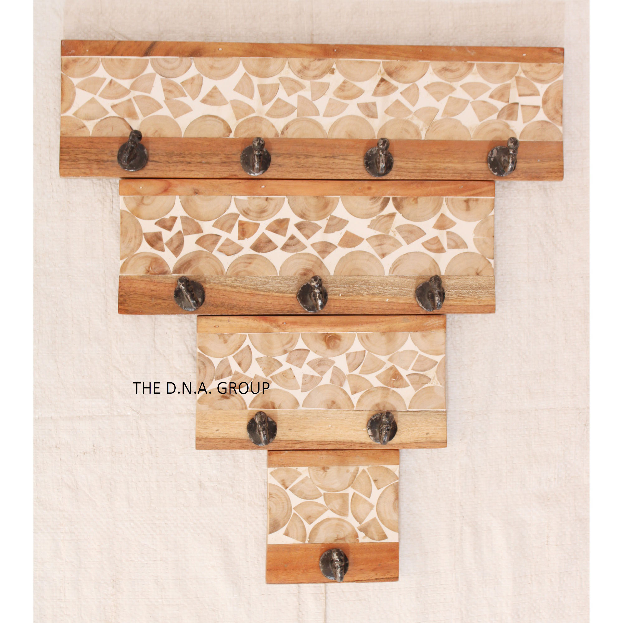 สีน้ำตาล