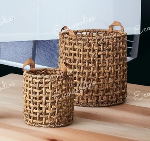 Cesta de Almacenamiento Tejida a Mano de Bambú Ecológico al Mejor Precio, para Ropa y Lavandería, Diseño Moderno para Armario del Hogar - Product Image 6