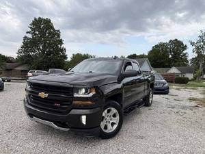 Vehículos Chevrolet Silverado 1500 LD LT Z71 4x4 LT Z71 4dr Doble Cabina 6.5 ft. SB usados con volante a la izquierda y a la derecha en venta - Product Image 5