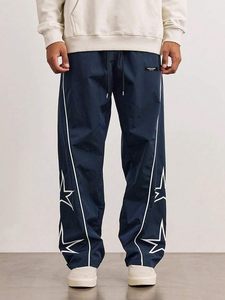 Pantalones casuales de estrella lateral para hombre, pantalones de chándal ligeros Y2K con cordón para baile, diseño de pierna recta de moda holgada - Product Image 2