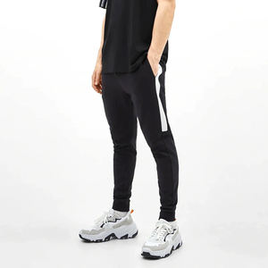 OEM ODM Service Conception Personnalisée Hommes Pantalon Droit 2025 Nouvelle Arrivée Tissu Doux Fait Street Wear Pantalon À Séchage Rapide Pour Hommes - Product Image 1