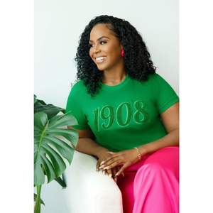 Solide Noir 1908 Chenille Tee Femmes Sororité Vêtements Brodé Lettres Coton Collégial Grec Vie Commémorative Chemise - Product Image 4