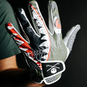 Guante de golf ligero de piel de oveja duradero con logotipo personalizado de cuero Cabretta superventas para unisex hecho por Hanger Impex - Product Image 3