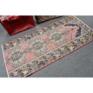 Vintage Turkish Rug 2.9x6.3 ft, <b>Red</b> Ombr <b>Wool</b> Rug - Product Image 2