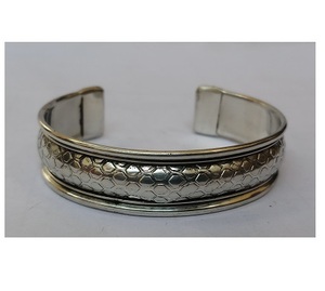 Brazaletes de moda de pulsera de cobre sólido de cobre puro con logotipo personalizado para hombres y mujeres con imanes - Product Image 1