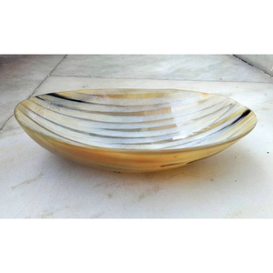 Plateau ovale en corne de qualité supérieure pour une présentation gracieuse des aliments, parfait pour les fêtes de maisons élégantes et les événements festifs - Product Image 2