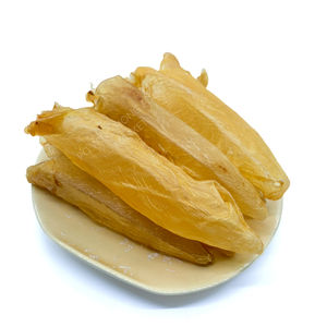 Suministro a granel de tripas de pescado secas elaboradas con pescado Pangasius de cría en granja, que ofrecen un sabor limpio, una nutrición fuerte y una demanda de exportación estable. - Product Image 1