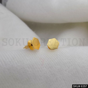 Pendientes de tuerca hexagonales de Latón chapado en oro de moda, joyería religiosa cristiana pequeña hecha a mano para aniversario SKU6357 - Product Image 1