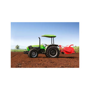 Tracteur polyvalent Deutz-Fahr 1990 avec chargeur frontal, ventilateur réversible, moteur de 100 CV et transmission durable - Product Image 6