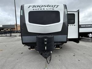 Remolques de viaje usados 2021 F-o-r-e-s-t R-i-v-e-r Flagstaff S-u-p-e-r L-i-t-e 26FKBS al por mayor disponibles para compradores mayoristas - Product Image 5