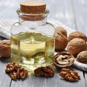 100% Natural Refined Germany Walnut Oil for Cooking Plant-Based Custom Brand 2 Year Shelf Life For Sale - Product Image 1