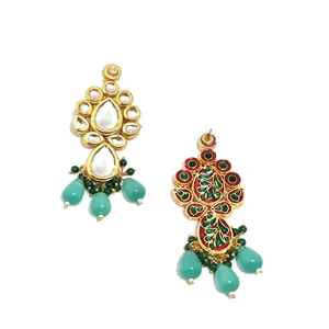 Ensemble de collier Royal Kundan Meenakari plaqué or et rhodium pour mariages et cadeaux, avec des perles et des diamants comme pierres principales - Product Image 6